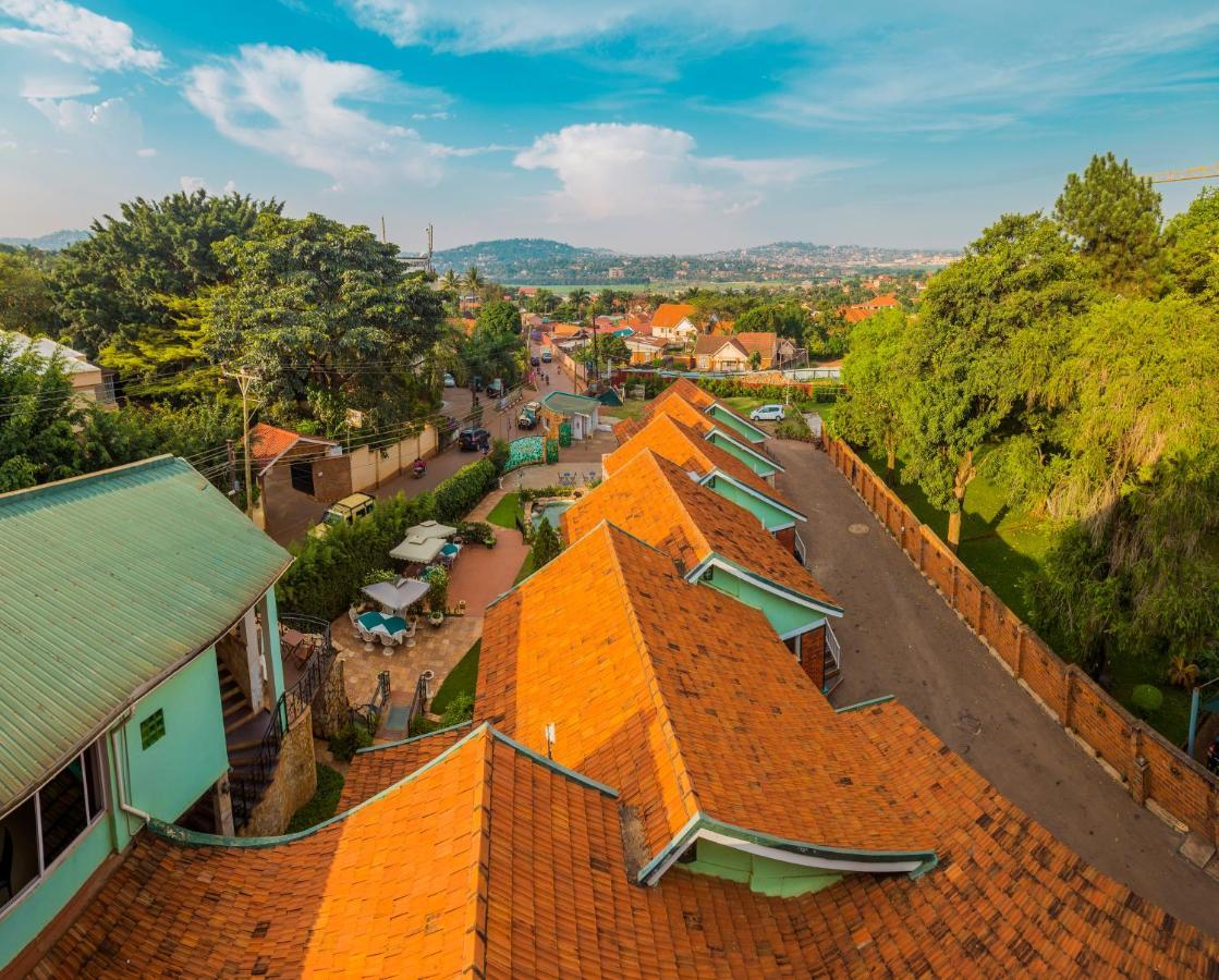 Shangri-La Hotel Muyenga Bugolobi Eksteriør bilde